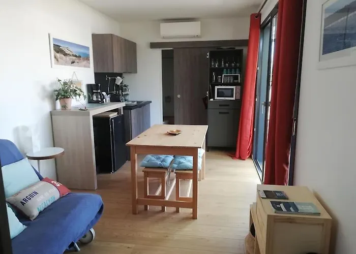 Lanton, La Petite Maison De Vos *
